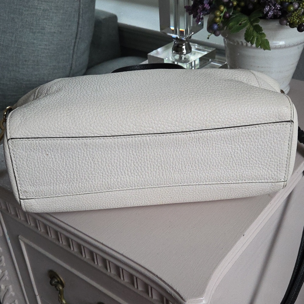 COACH Chalk & Black Prairie Leather Crossbody Bag - Picture 9 of 14